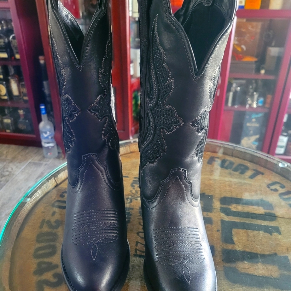 Ariat Size 7B Boots